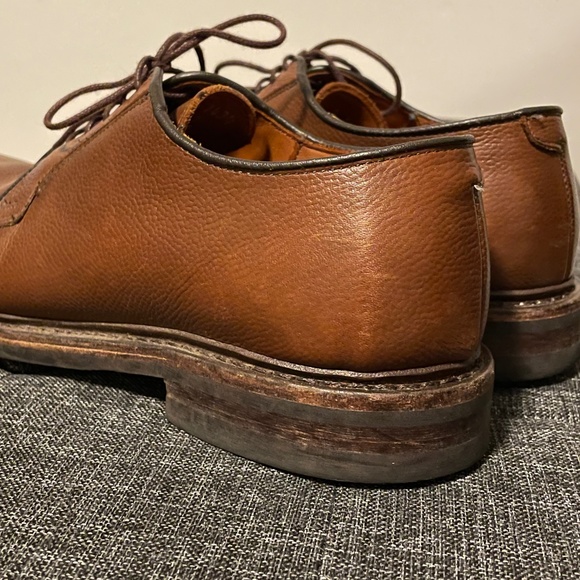 Allen Edmonds Leeds Plain Toe Blucher Dress Shoe - Picture 5 of 9
